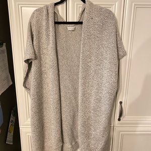 Aritzia cardigan - size M/L
